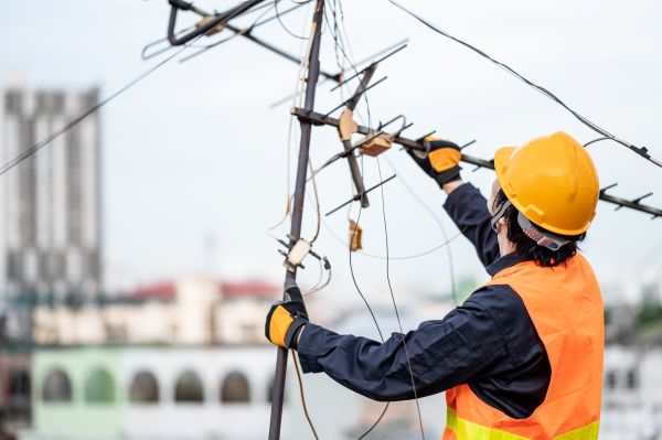 TV Antenna Repair in Arlington Heights